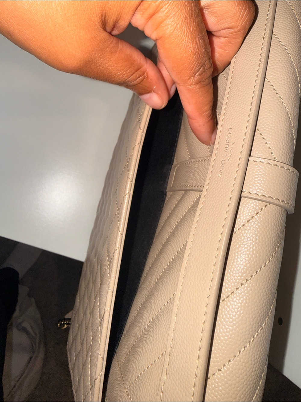 Saint Laurent Beige Quilted Leather Shoulder Bag with Gold YSL Logo - Picture 8 of 10